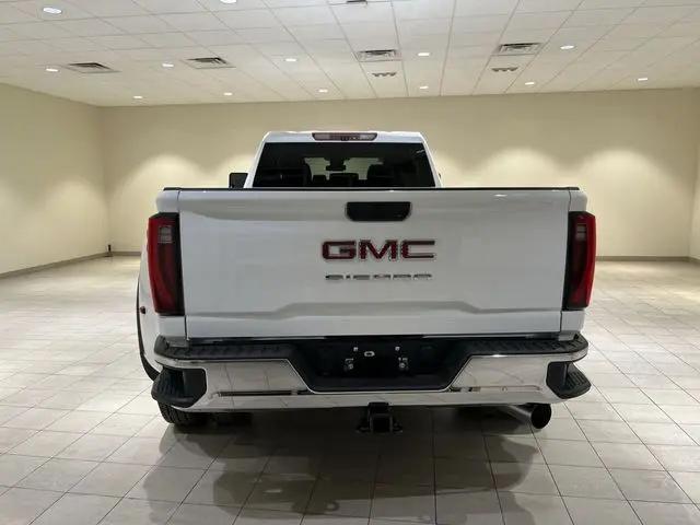 2026 GMC Sierra 3500HD Crew Cab, Long Bed, Pro Dual Rear Wheel, 4WD