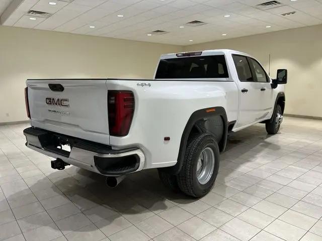2026 GMC Sierra 3500HD Crew Cab, Long Bed, Pro Dual Rear Wheel, 4WD