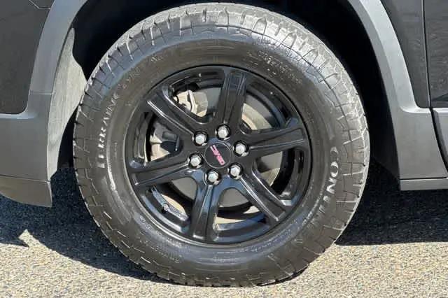 2023 GMC Acadia AWD AT4