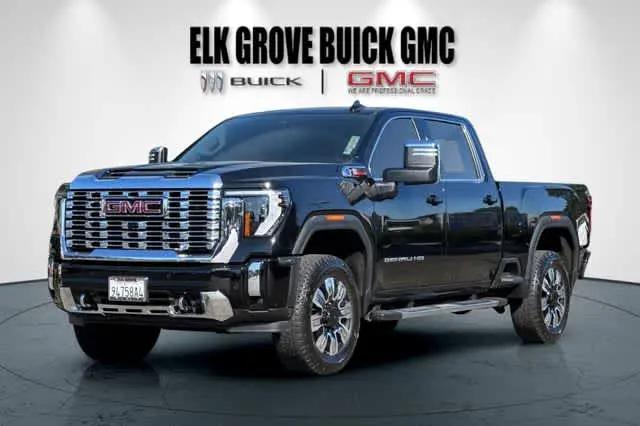 2024 GMC Sierra 2500HD 4WD Crew Cab Standard Bed Denali
