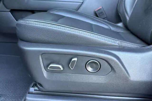 2024 GMC Sierra 2500HD 4WD Crew Cab Standard Bed Denali