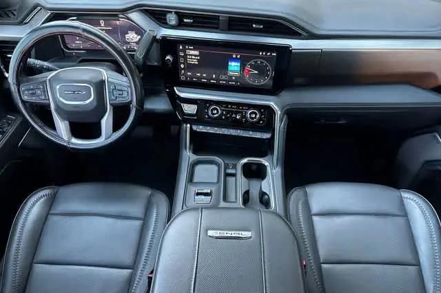 2024 GMC Sierra 2500HD 4WD Crew Cab Standard Bed Denali