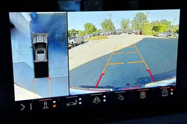 2024 GMC Sierra 2500HD 4WD Crew Cab Standard Bed Denali