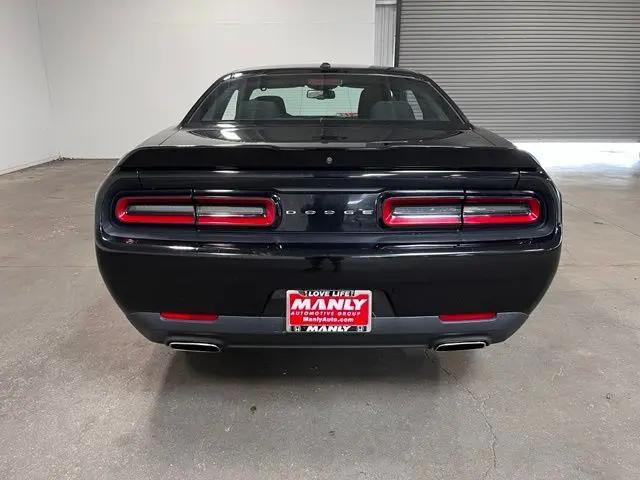2021 Dodge Challenger SXT
