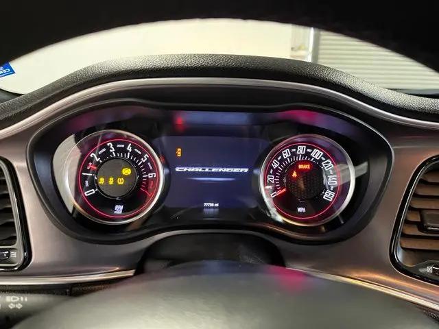 2021 Dodge Challenger SXT