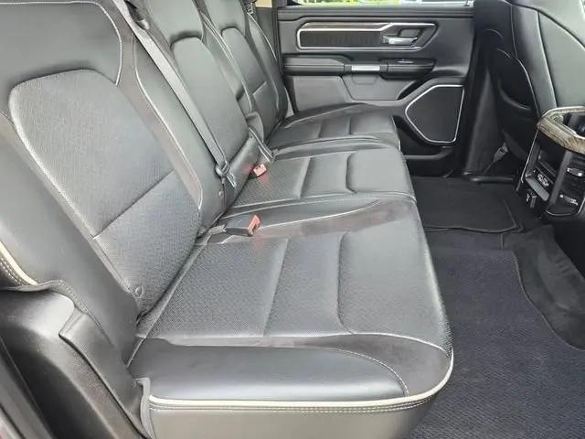 2019 Ram 1500 Laramie Crew Cab 4x4 5'7" Box