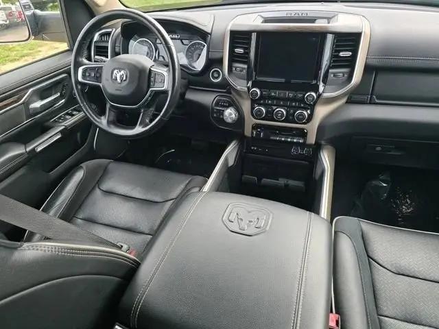 2019 Ram 1500 Laramie Crew Cab 4x4 5'7" Box