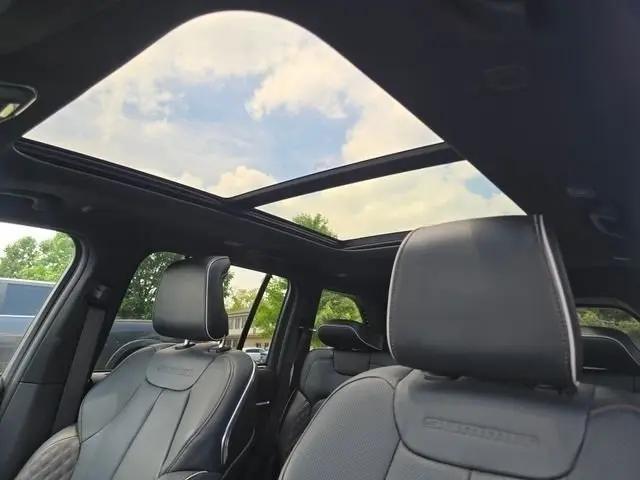 2025 Jeep Grand Cherokee Summit 4x4