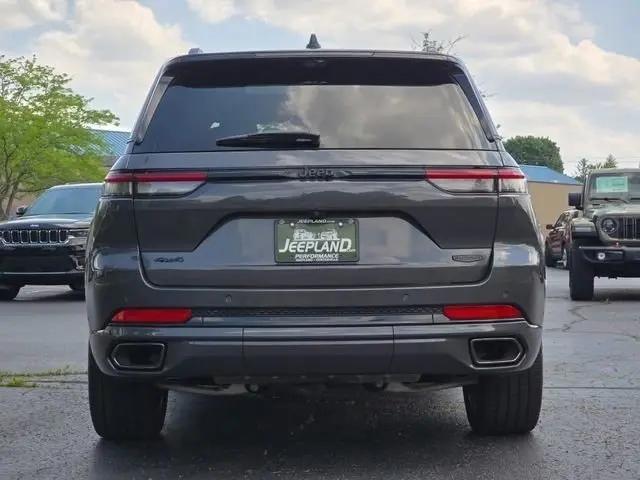 2025 Jeep Grand Cherokee Summit 4x4