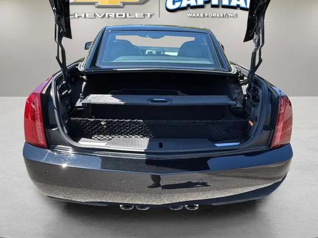 2006 Cadillac XLR-V Standard