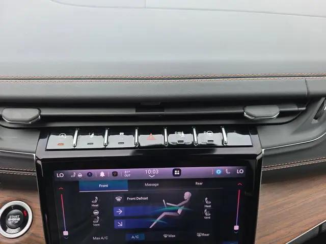 2025 Jeep Grand Cherokee L Summit 4x4