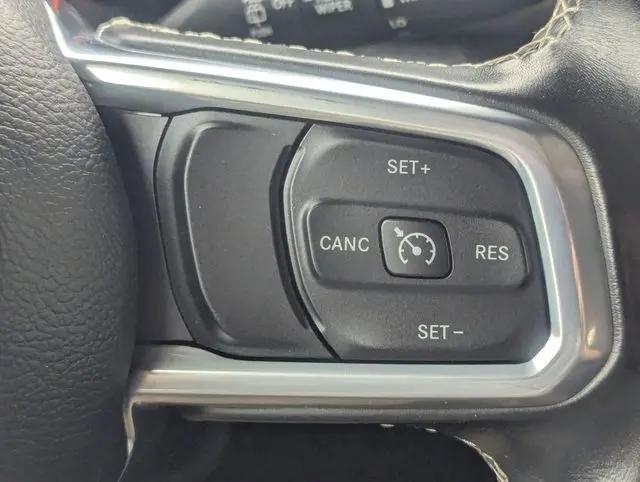 2020 Jeep Wrangler Sahara 4x4