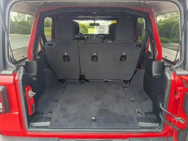 2020 Jeep Wrangler Sahara 4x4