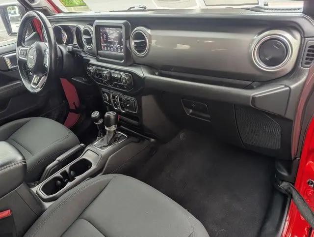 2020 Jeep Wrangler Sahara 4x4