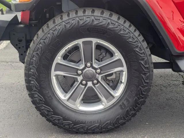 2020 Jeep Wrangler Sahara 4x4