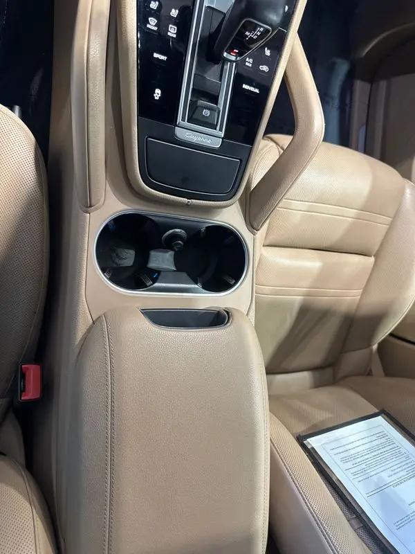 2019 Porsche Cayenne Cayenne