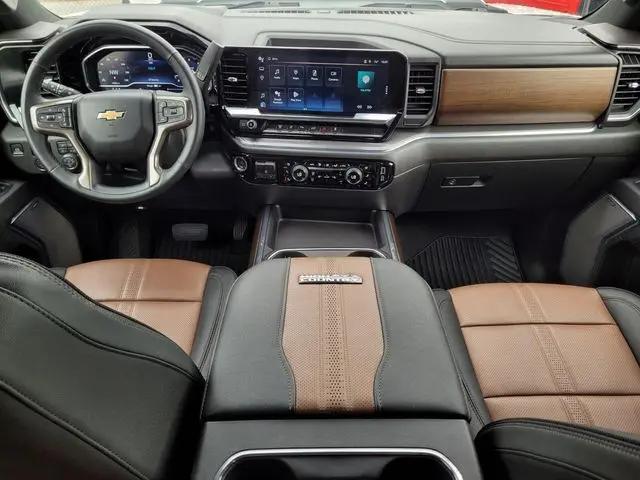 2024 Chevrolet Silverado 2500HD 4WD Crew Cab Standard Bed High Country