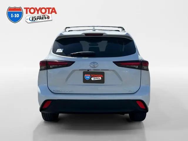 2025 Toyota Highlander XLE