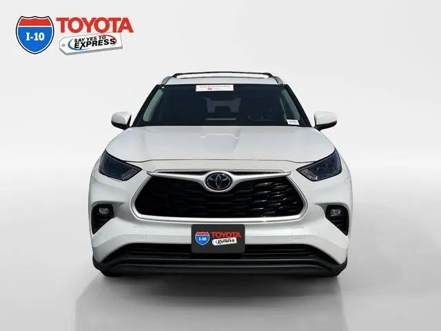 2025 Toyota Highlander XLE