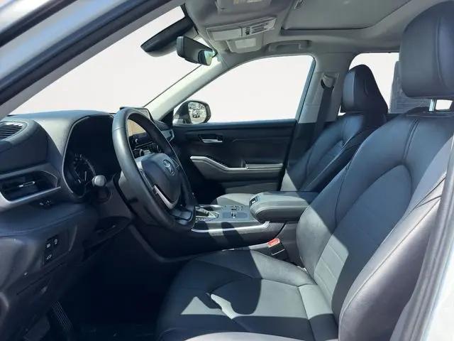2025 Toyota Highlander XLE