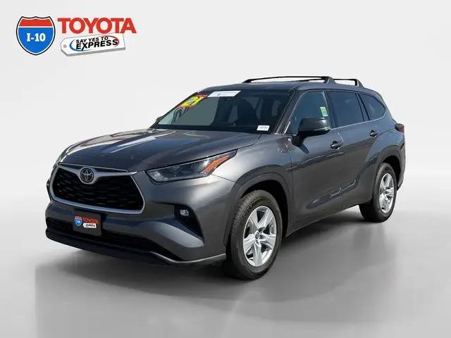 2021 Toyota Highlander LE for sale in Indio, CA