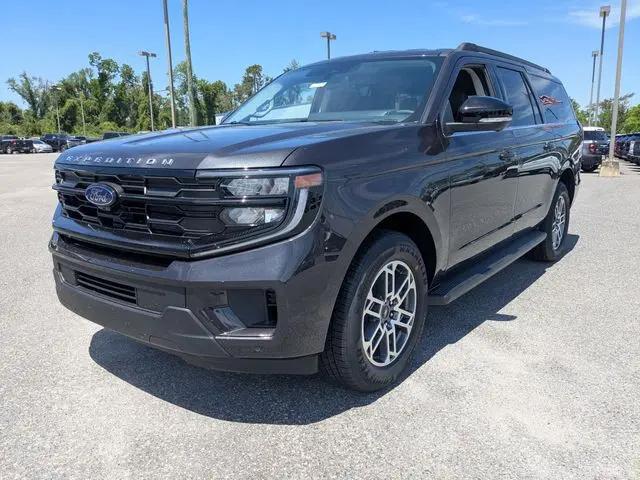 2026 Ford Expedition Max Active MAX