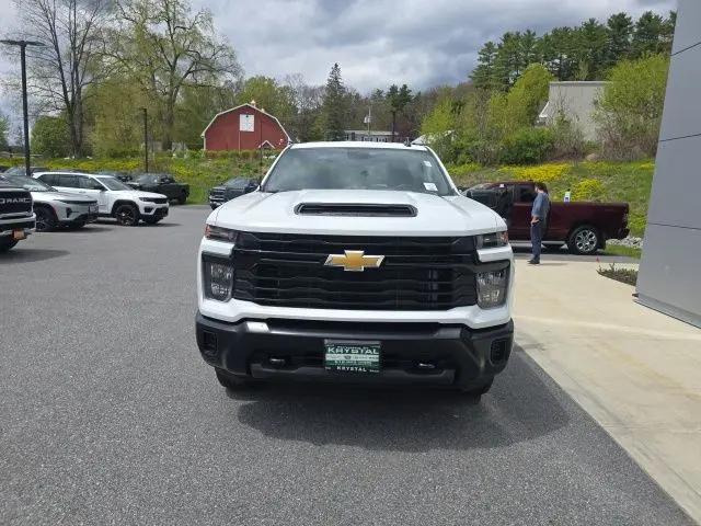 2025 Chevrolet Silverado 2500HD 4WD Regular Cab Long Bed Work Truck