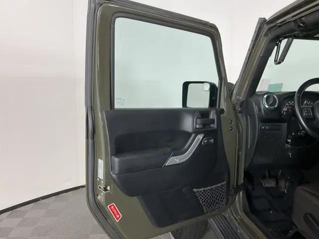 2015 Jeep Wrangler Unlimited Rubicon