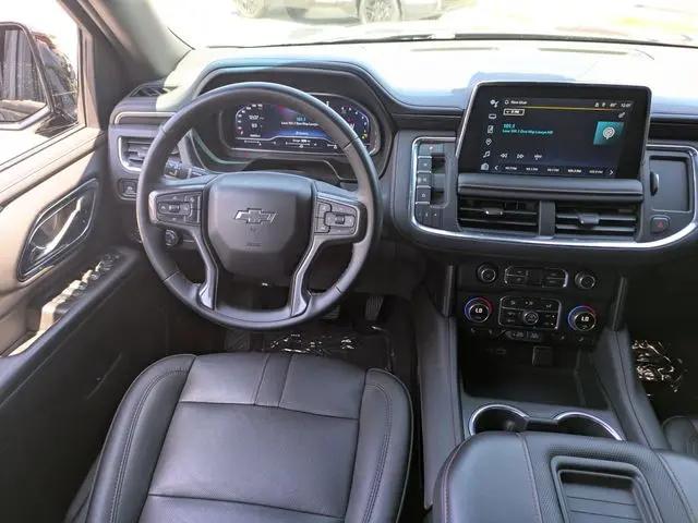2024 Chevrolet Suburban 2WD RST