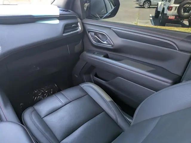 2024 Chevrolet Suburban 2WD RST