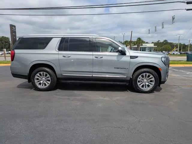 2023 GMC Yukon XL 2WD Denali