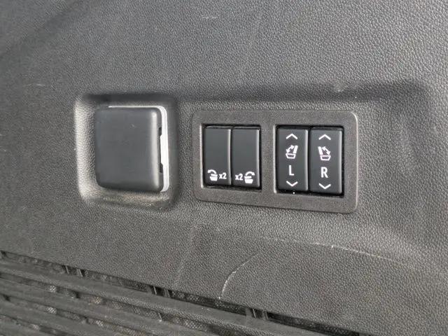 2023 GMC Yukon XL 2WD Denali