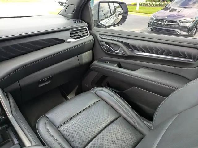 2023 GMC Yukon XL 2WD Denali