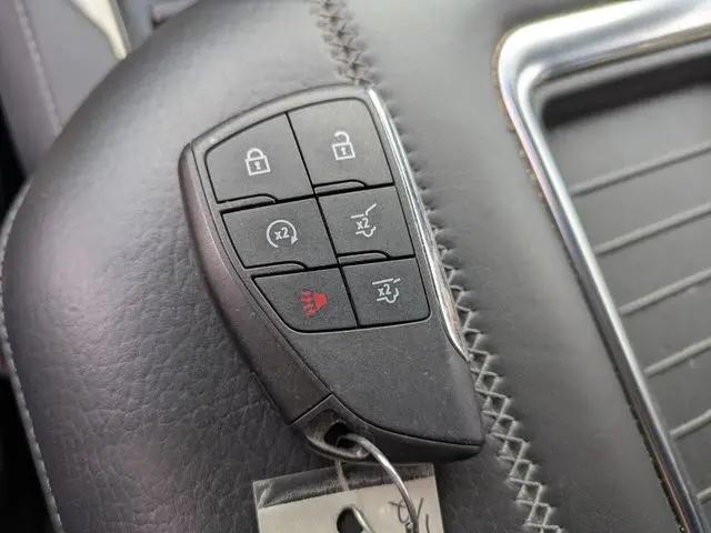 2023 GMC Yukon XL 2WD Denali