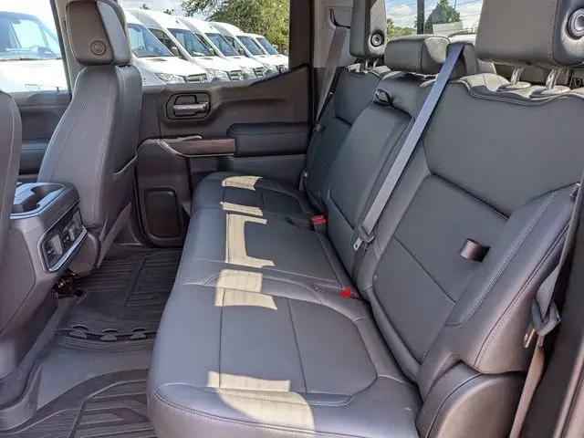 2022 GMC Sierra 1500 Limited 4WD Crew Cab Short Box SLT