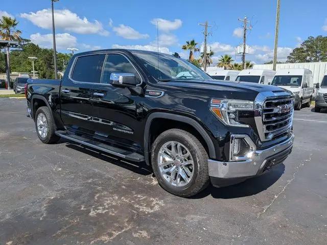 2022 GMC Sierra 1500 Limited 4WD Crew Cab Short Box SLT