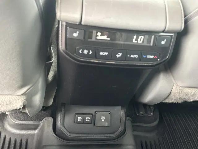 2020 Toyota Highlander Platinum