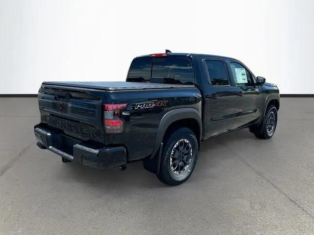 2026 Nissan Frontier Crew Cab PRO-4X 4x4