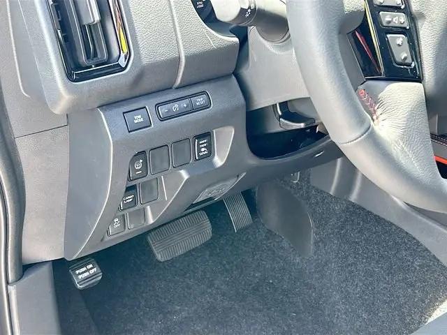 2026 Nissan Frontier Crew Cab PRO-X 4x2