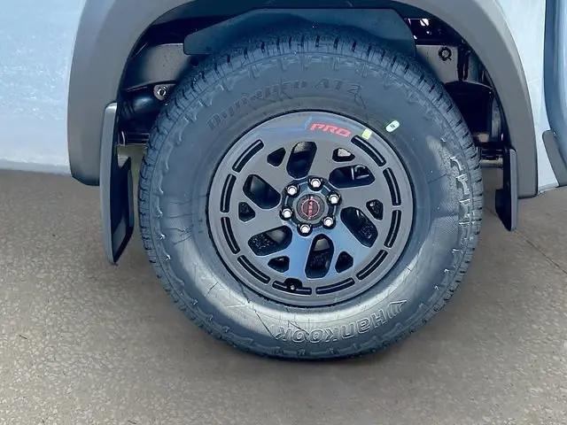 2026 Nissan Frontier Crew Cab PRO-X 4x2