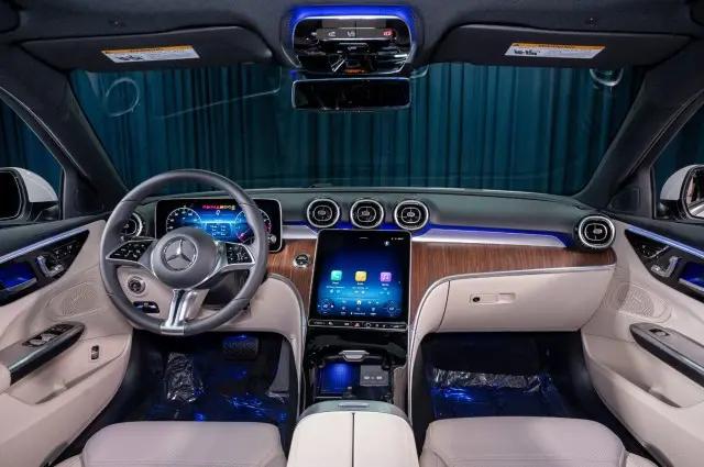 2026 Mercedes-Benz C-CLASS C 300 C 300