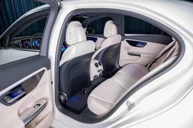 2026 Mercedes-Benz C-CLASS C 300 C 300
