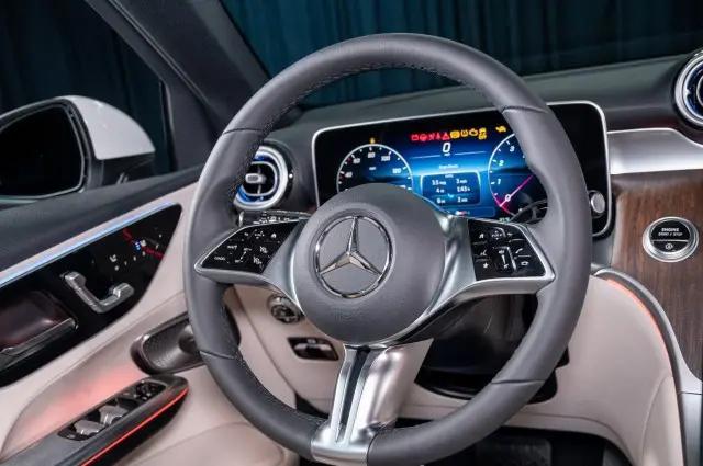 2026 Mercedes-Benz GLC GLC 300