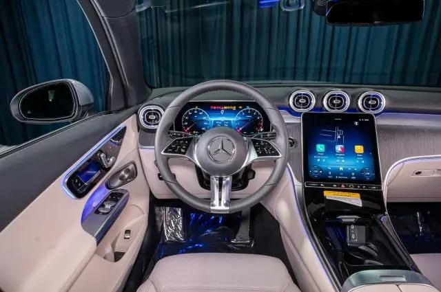 2026 Mercedes-Benz GLC GLC 300