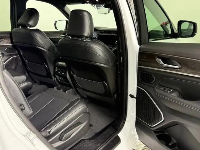 2026 Jeep Grand Cherokee L Limited Reserve