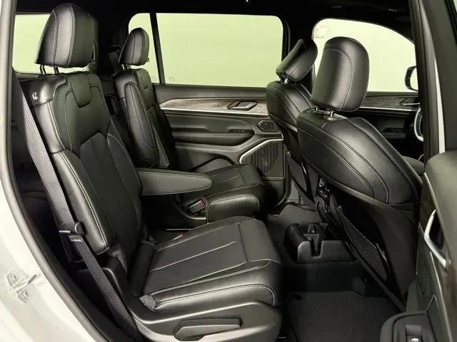 2026 Jeep Grand Cherokee L Limited Reserve