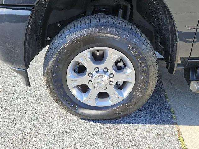 2025 Ram 2500 Big Horn Crew Cab 4x4 6'4" Box