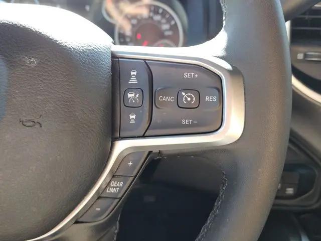 2025 Ram 2500 Big Horn Crew Cab 4x4 6'4" Box