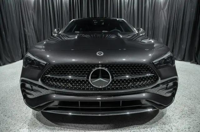 2026 Mercedes-Benz E-CLASS E 300 CLE 300