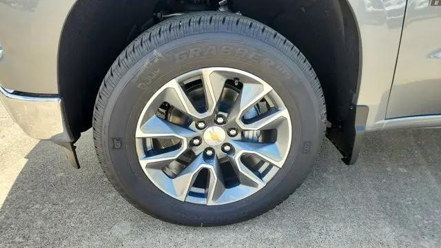2026 Chevrolet Silverado 1500 2WD Crew Cab Short Bed LT